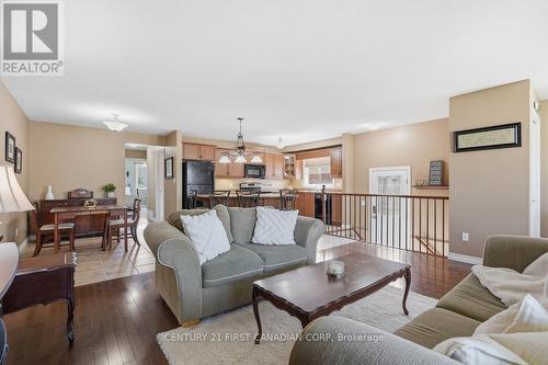 30 Pear Tree Avenue, St. Thomas, ON 