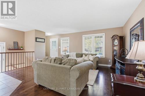 30 Pear Tree Avenue, St. Thomas, ON 