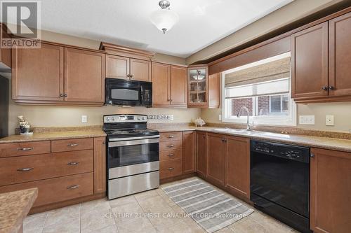 30 Pear Tree Avenue, St. Thomas, ON 