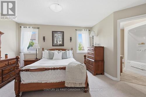 30 Pear Tree Avenue, St. Thomas, ON 