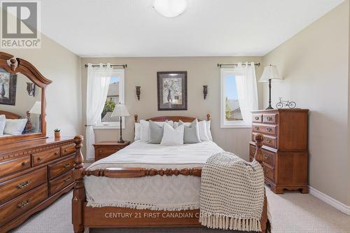 30 Pear Tree Avenue, St. Thomas, ON 