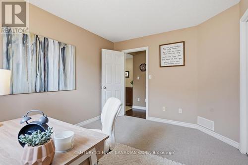 30 Pear Tree Avenue, St. Thomas, ON 