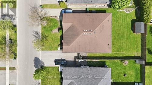 30 Pear Tree Avenue, St. Thomas, ON 