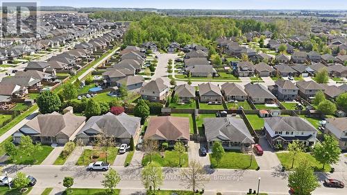 30 Pear Tree Avenue, St. Thomas, ON 