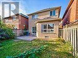 9 CATHERINA STREET Markham, ON L6C 2G1