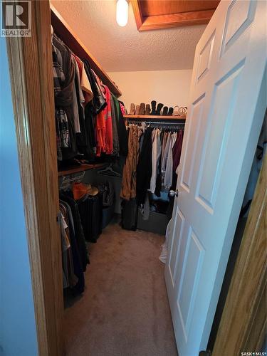 705 Sun Valley Drive, Estevan, SK 