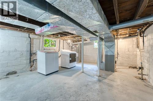 88 Lorne, Chatham, ON 