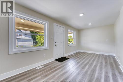 88 Lorne, Chatham, ON 