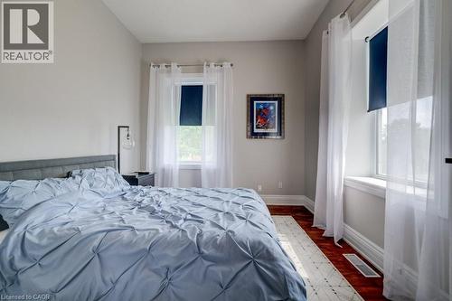 35 Schweitzer Street, Kitchener, ON - Indoor Photo Showing Bedroom