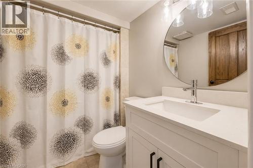 35 Schweitzer Street, Kitchener, ON - Indoor Photo Showing Bathroom