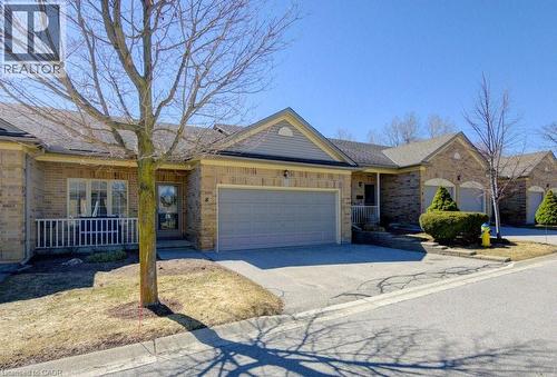 545 LAURELWOOD Drive Unit# 8  Waterloo, ON N2V 2R4