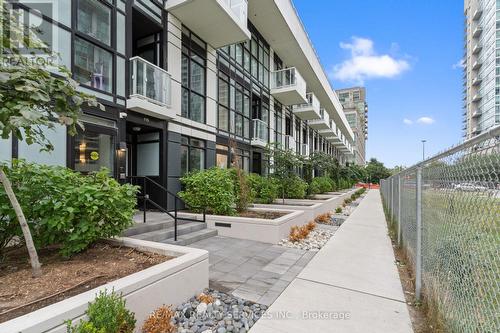 115 - 251 Manitoba Street, Toronto, ON 