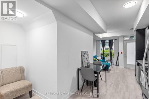 115 - 251 Manitoba Street, Toronto, ON 