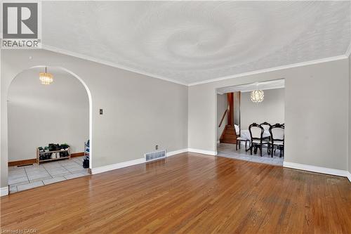 128 Hadeland Avenue, Hamilton, ON 