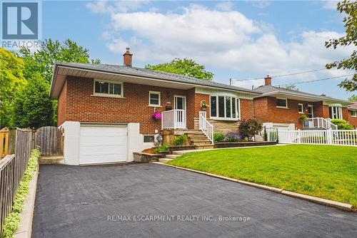 1208 HOMEWOOD DRIVE  Burlington, ON L7P 2M4