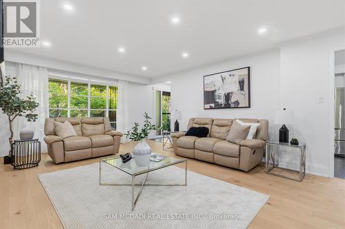 63 Maplewood Road, Mississauga, ON 
