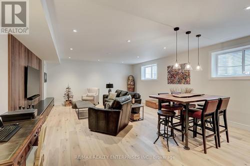 37 Oakwood Avenue N, Mississauga, ON 