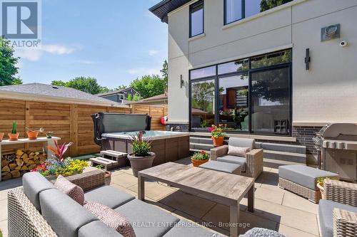 37 Oakwood Avenue N, Mississauga, ON 