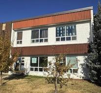 10012 79 Ave  Edmonton, AB T6E 1R5