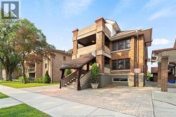 269 RANDOLPH PLACE Unit# 9 Windsor, ON N9B 2T2