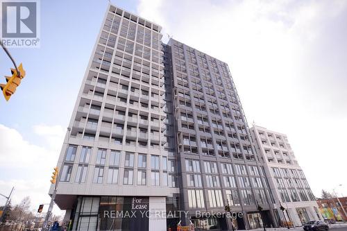 721 - 2020 BATHURST STREET  Toronto, ON M5P 3L1