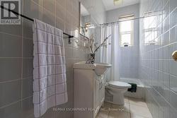 Main Floor 3 pc Bath - 