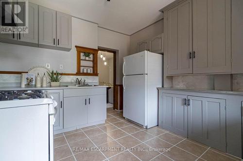 Kitchen - 82 Burris Street, Hamilton, ON 