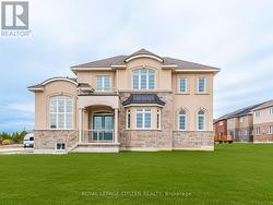 165 HAWKINS STREET Georgina, ON L0E 1R0