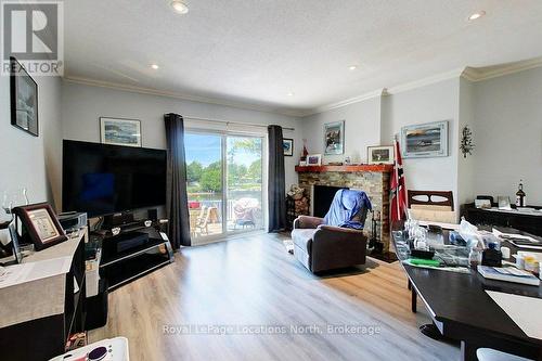 Living Room Currently - 32 River Road E, Wasaga Beach, ON 