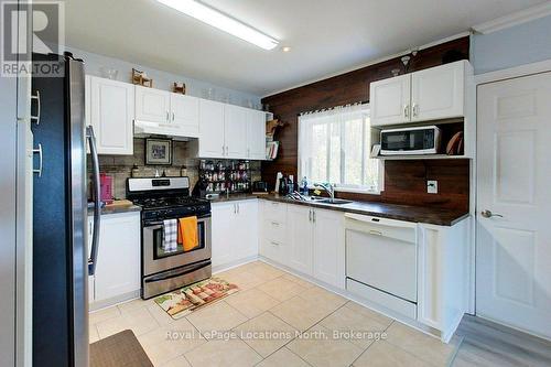 Kitchen Currently - 32 River Road E, Wasaga Beach, ON 