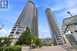 2620 - 135 VILLAGE GREEN SQUARE Toronto, ON M1S 0G4