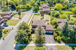 28 WALKER ROAD E Caledon, ON L7C 1H2