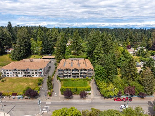 #304-1860 Comox Ave, Comox, BC 
