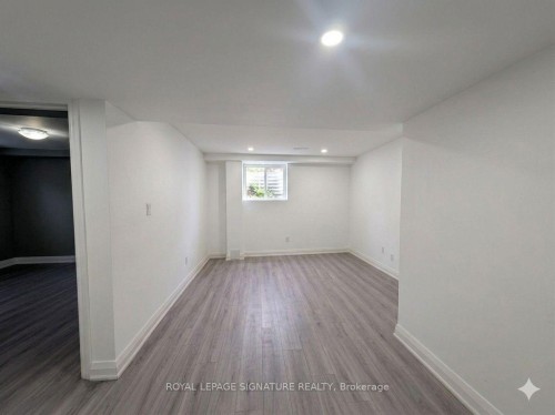806 Envoy Drive, Mississauga, ON 
