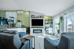 Salon - 