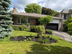 53 Viamede Crescent  Toronto, ON M2K 2A7
