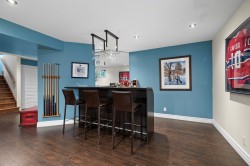 Family Room - 