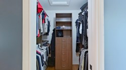 Closet - 