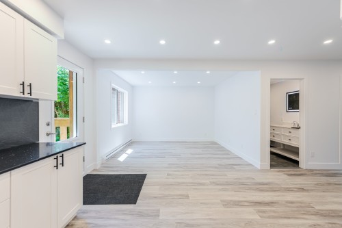 Dining Room - 6980 Av. De Chester, Montréal (Côte-Des-Neiges/Notre-Dame-De-Grâce), QC 