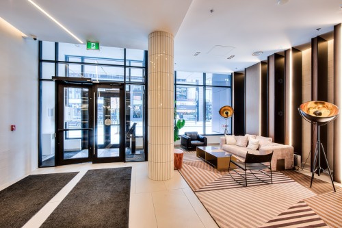 Mud Room - 906-101 Rue Peel, Montréal (Le Sud-Ouest), QC 