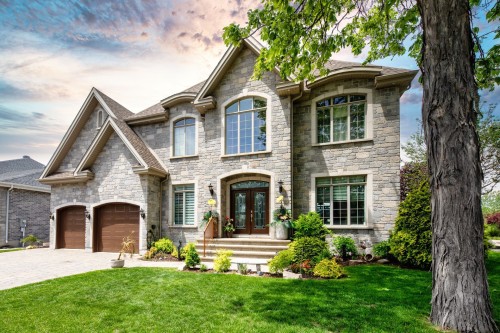 574 Rue des Fortifications  Saint-Jean-Sur-Richelieu, QC J2W 2W8