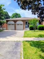 2560 Cynara Road  Mississauga, ON L5B 2R7