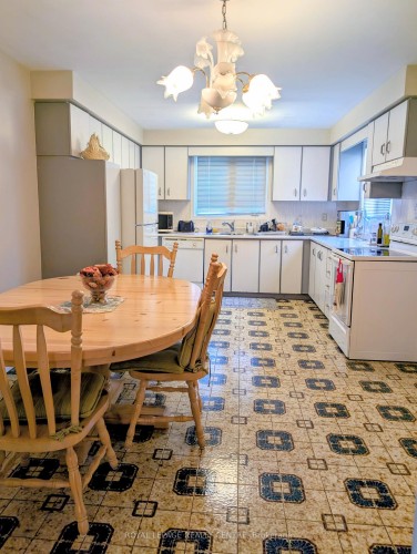 2560 Cynara Road, Mississauga, ON - Indoor