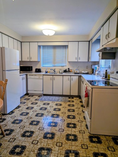 2560 Cynara Road, Mississauga, ON 
