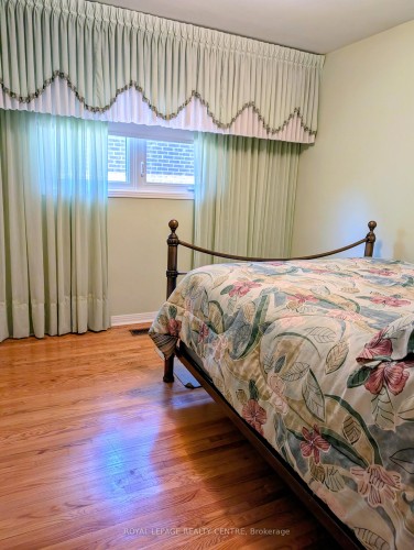 2560 Cynara Road, Mississauga, ON 