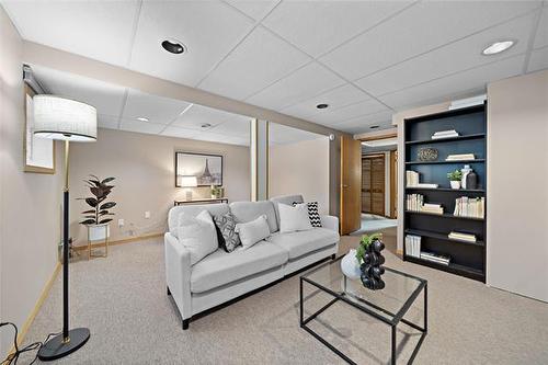 240 Springfield Rd, Winnipeg, MB 