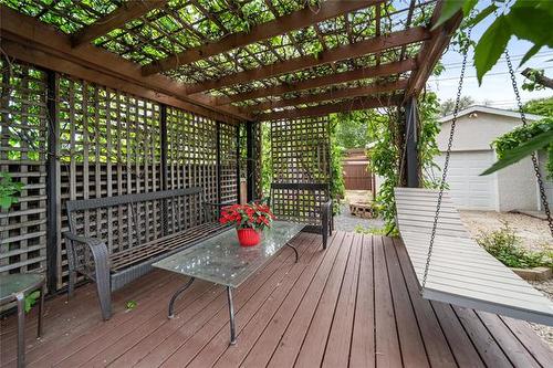 240 Springfield Rd, Winnipeg, MB 