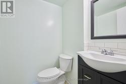 Primary powder room - 