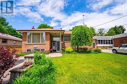 427 WATSON DRIVE  Whitchurch-Stouffville, ON L4A 6L1