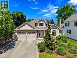 8 CAMPBELL Street  Niagara-On-The-Lake, ON L0S 1J0